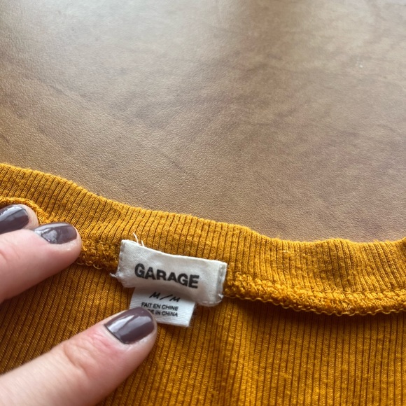 Gold T-Shirt - Picture 2 of 2